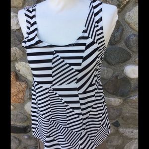 S A L E Sleeveless Tank SMALL