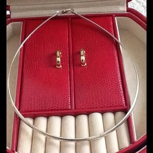 Silver Omega - Stamped 925