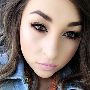 Meet your Posher, Nancy