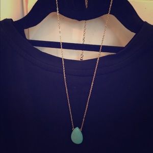Teardrop stone turquoise necklace