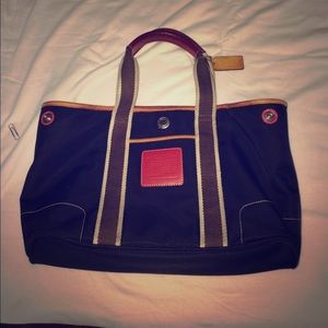 Navy Coach pocket book perfect for the mall!