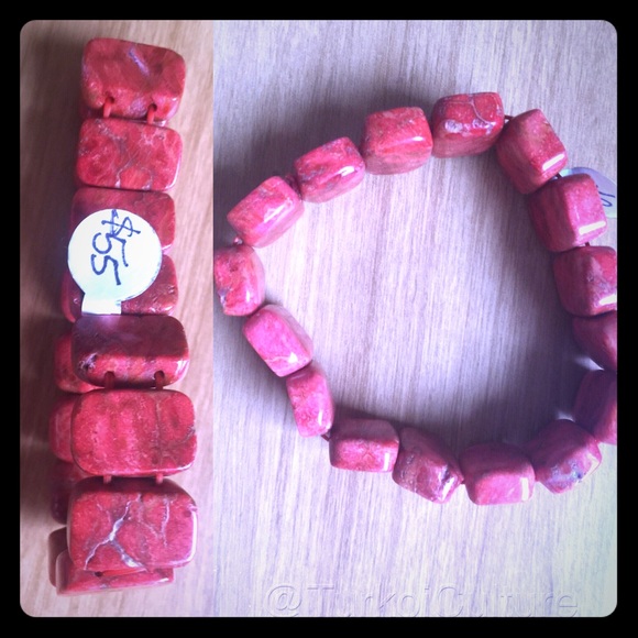 Authentic Coral Stretch Bracelet - Picture 1 of 3