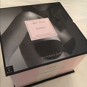 VS NIB Backless Push-Up w/ Adhesive Sides