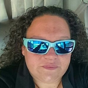 Meet your Posher, Lindsey