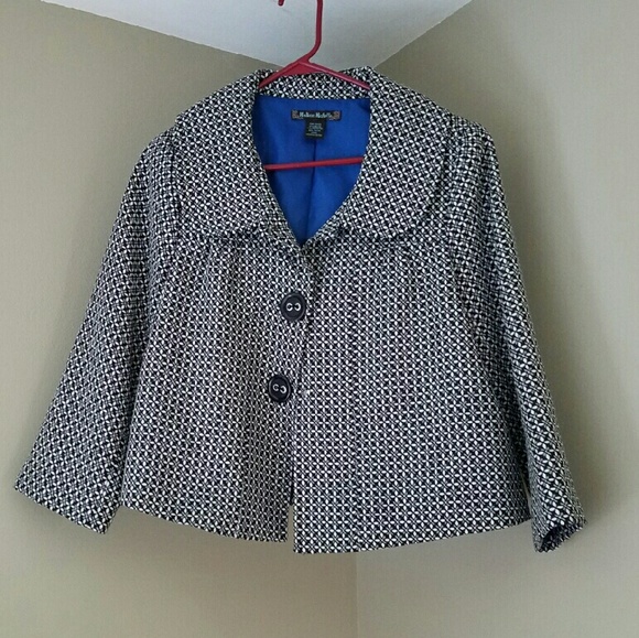 *25% off Bundles!* Dress Crop Jacket