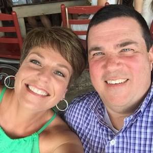 Meet your Posher, Toni