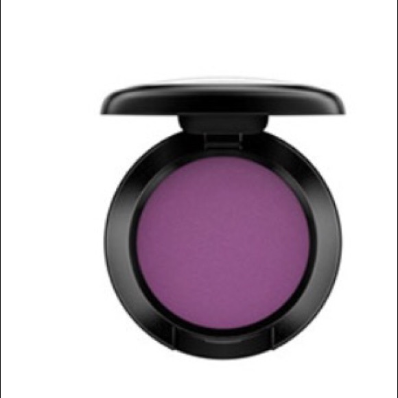 MAC NIB Eyeshadow in Fig.