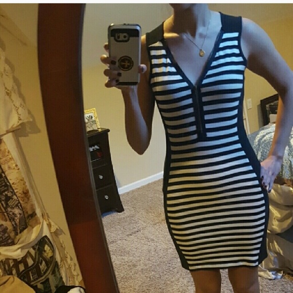 NWT striped bodycon dress - Picture 4 of 4
