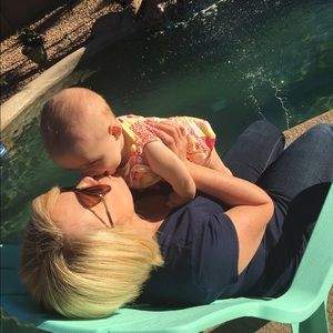 Meet your Posher, Lori