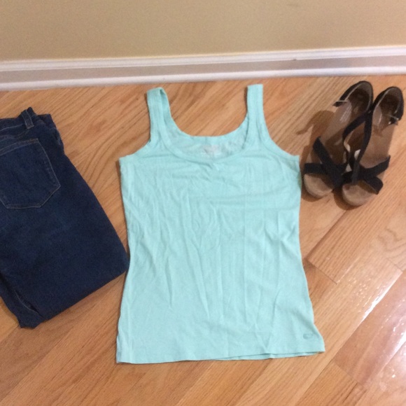 Vineyard Vines Tank Top