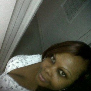 Meet your Posher, Dionne