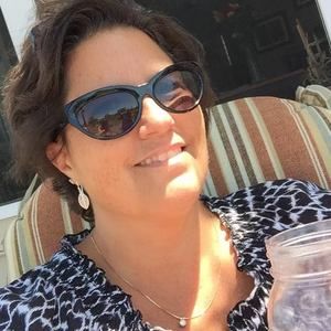 Meet your Posher, Michele