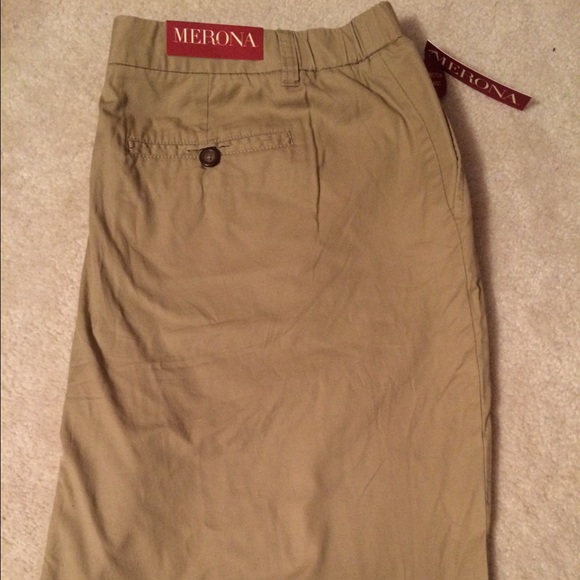 Camel colored Bermuda shorts NWT