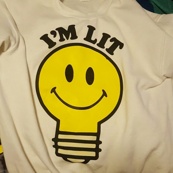 Im lit crewneck