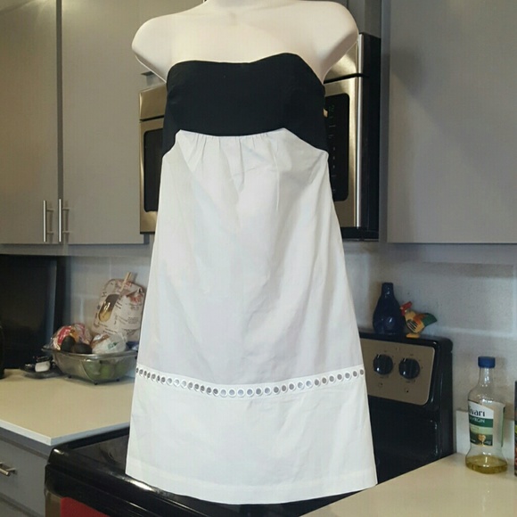 Like New ANN Taylor Strapless Dress