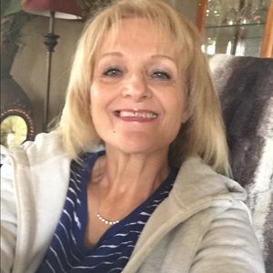 Meet your Posher, Darcy