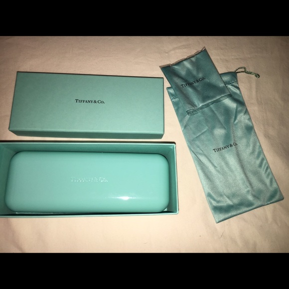 Tiffany & Co Eyeglass Case. Complete set with box.