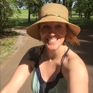 Meet your Posher, Kara