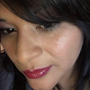 Meet your Posher, Nora