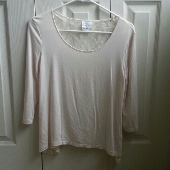 Lace back 3/4 sleeve shirt