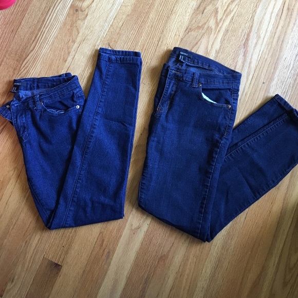 Bundle - 2 pairs XXI jeans