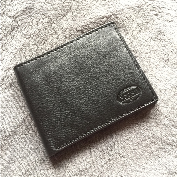 Fossil Wallet