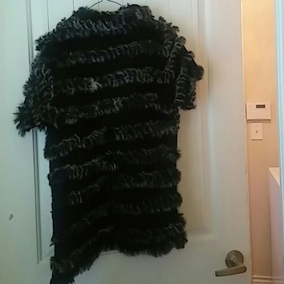 Sweater - Picture 2 of 2