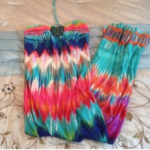 Tropical maxi dress.