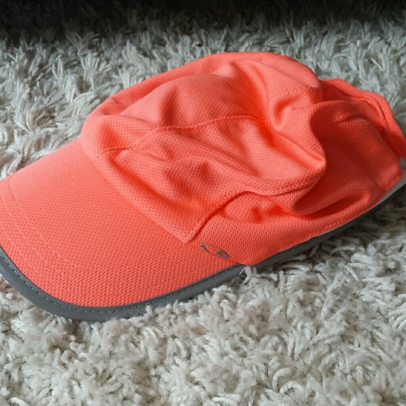 Champion running hat