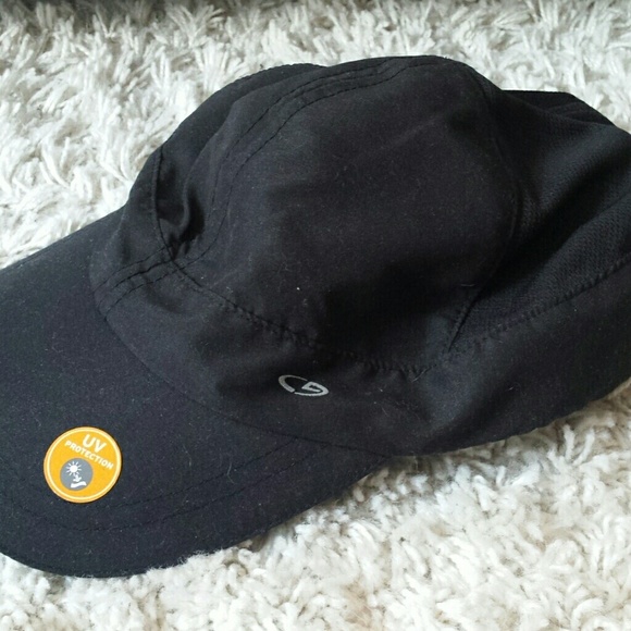 Champion running hat