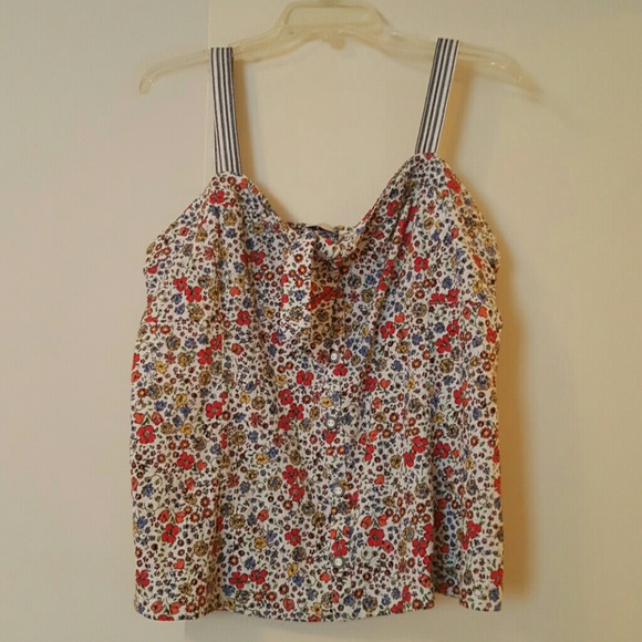 Sleeveless blouse