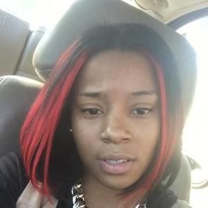 Meet your Posher, Ariqua