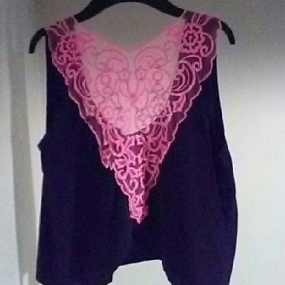 Top - Picture 3 of 3