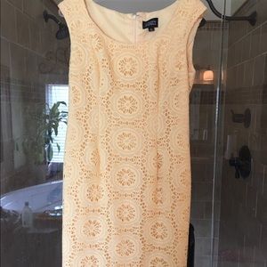 Pale yellow Adrianna Papell dress