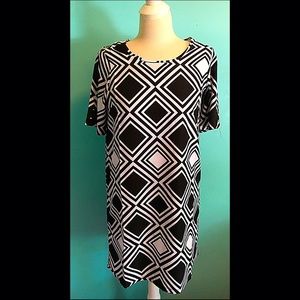 Mud Pie Mod-Style Shift Dress size Small