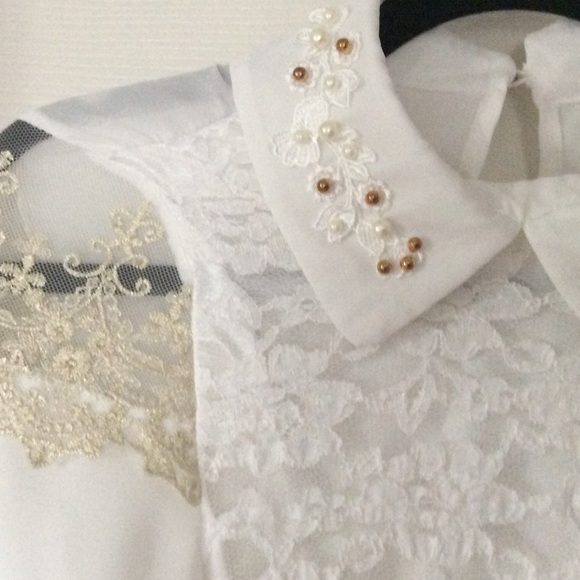 White blouse - Picture 2 of 4