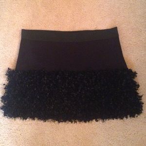 Jessica Simpson funky black miniskirt