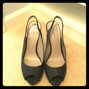 Fun, sparkly Nine West pumps. Lightly worn.