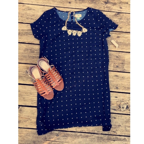 Old Navy. Size medium dress. Square white dots NWT