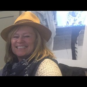 Meet your Posher, Maureen