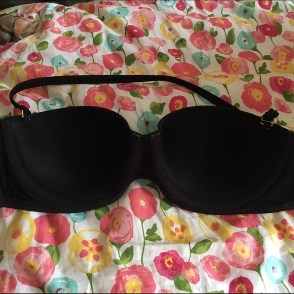 🎀SOLD ON Ⓜ️🎀 VS Bandeau Bikini Top 34C - Picture 2 of 3