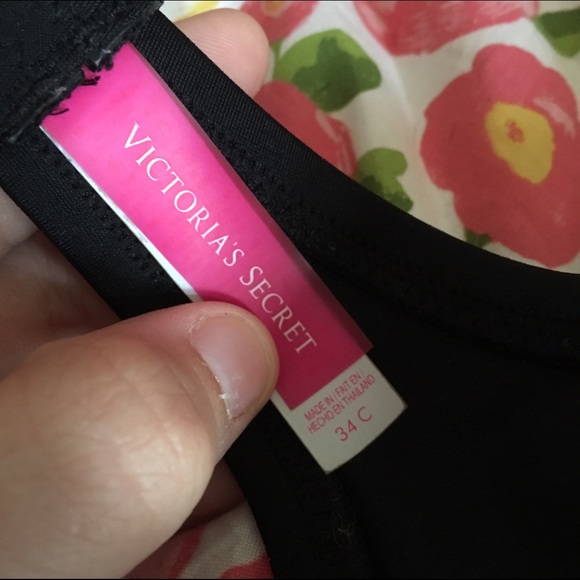 🎀SOLD ON Ⓜ️🎀 VS Bandeau Bikini Top 34C - Picture 3 of 3