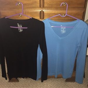 Two GAP "The Bowery" Long Sleeve V-Neck Tees