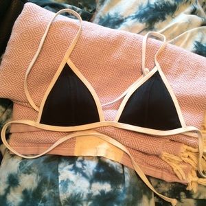 Halter bikini top