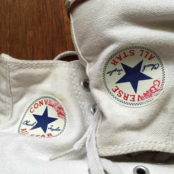 White converse free t-shirt - Picture 3 of 4