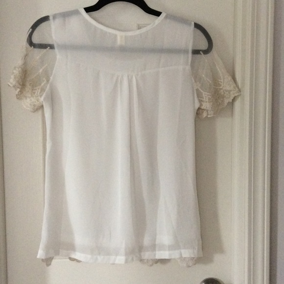 Cream top - Picture 4 of 4