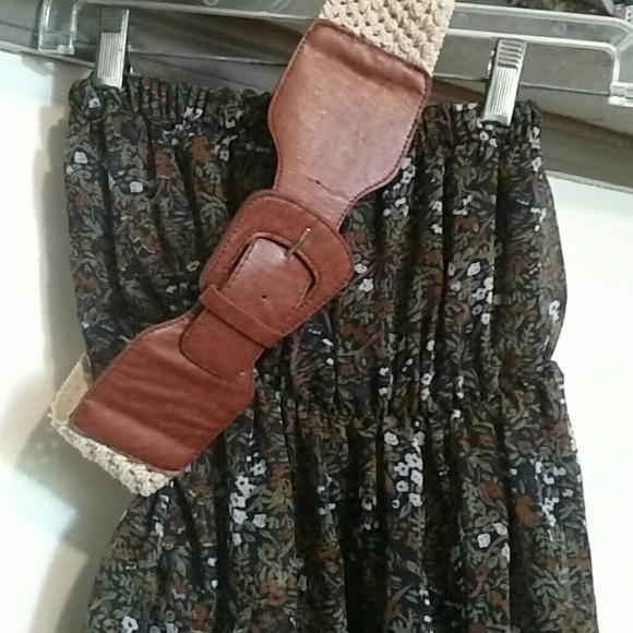 Floral print dress - Picture 2 of 3