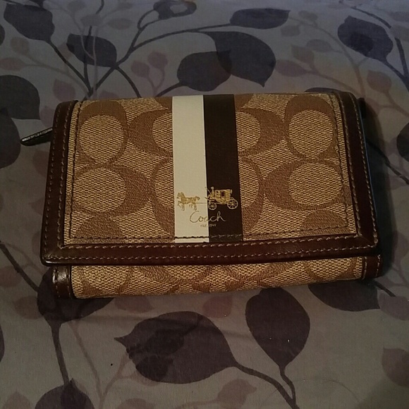 Small coach wallet