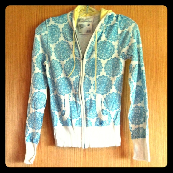 Aeropostale hooded zip sweater