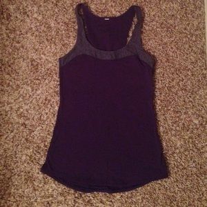 Lululemon workout top